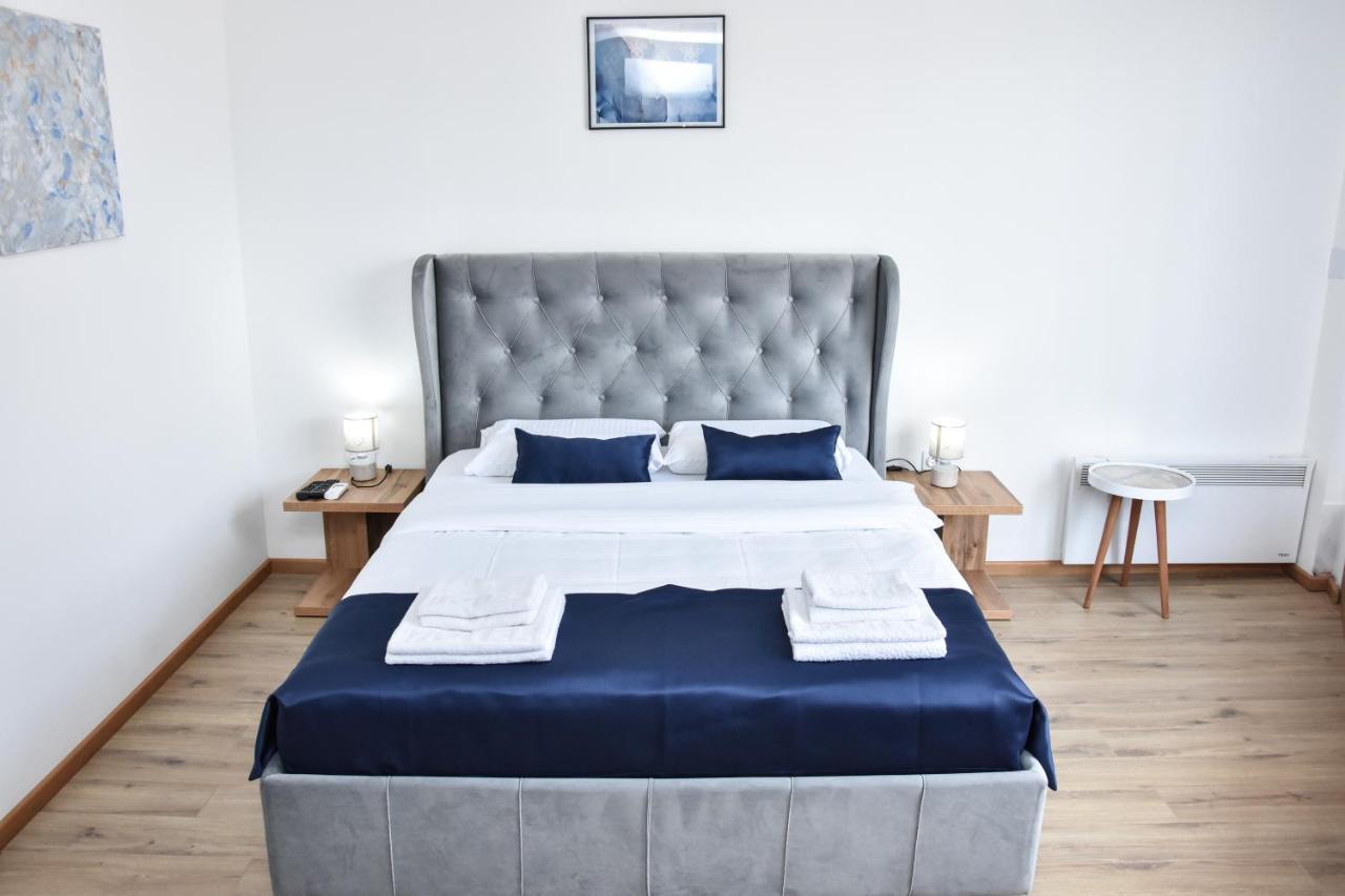 Motel Kvele Yeni Pazar Dış mekan fotoğraf