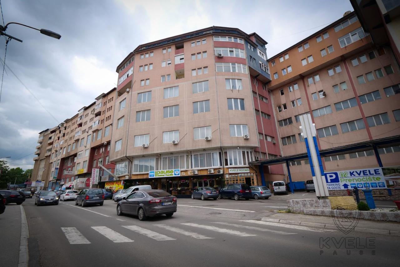 Motel Kvele Yeni Pazar Dış mekan fotoğraf